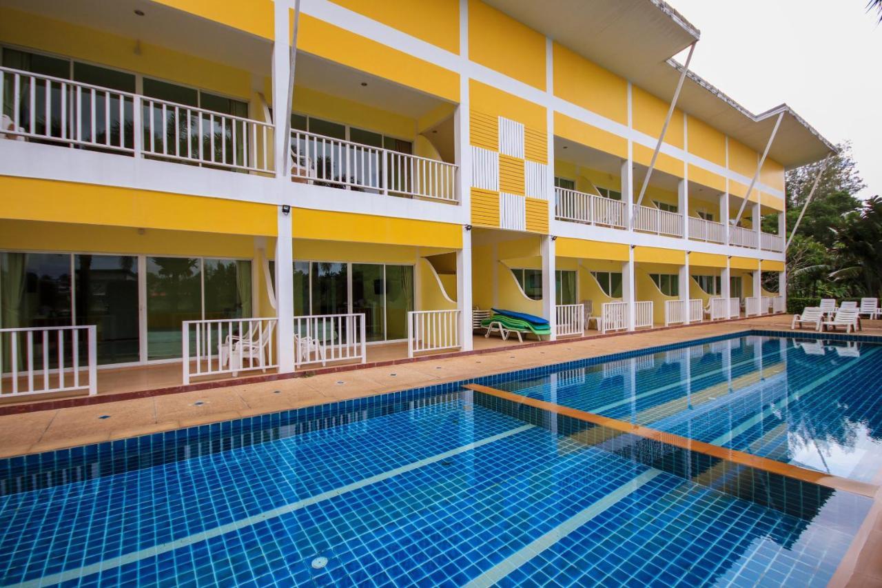 Oyo 75361 Phuket Airport Sonwa Resort Nai Yang Экстерьер фото
