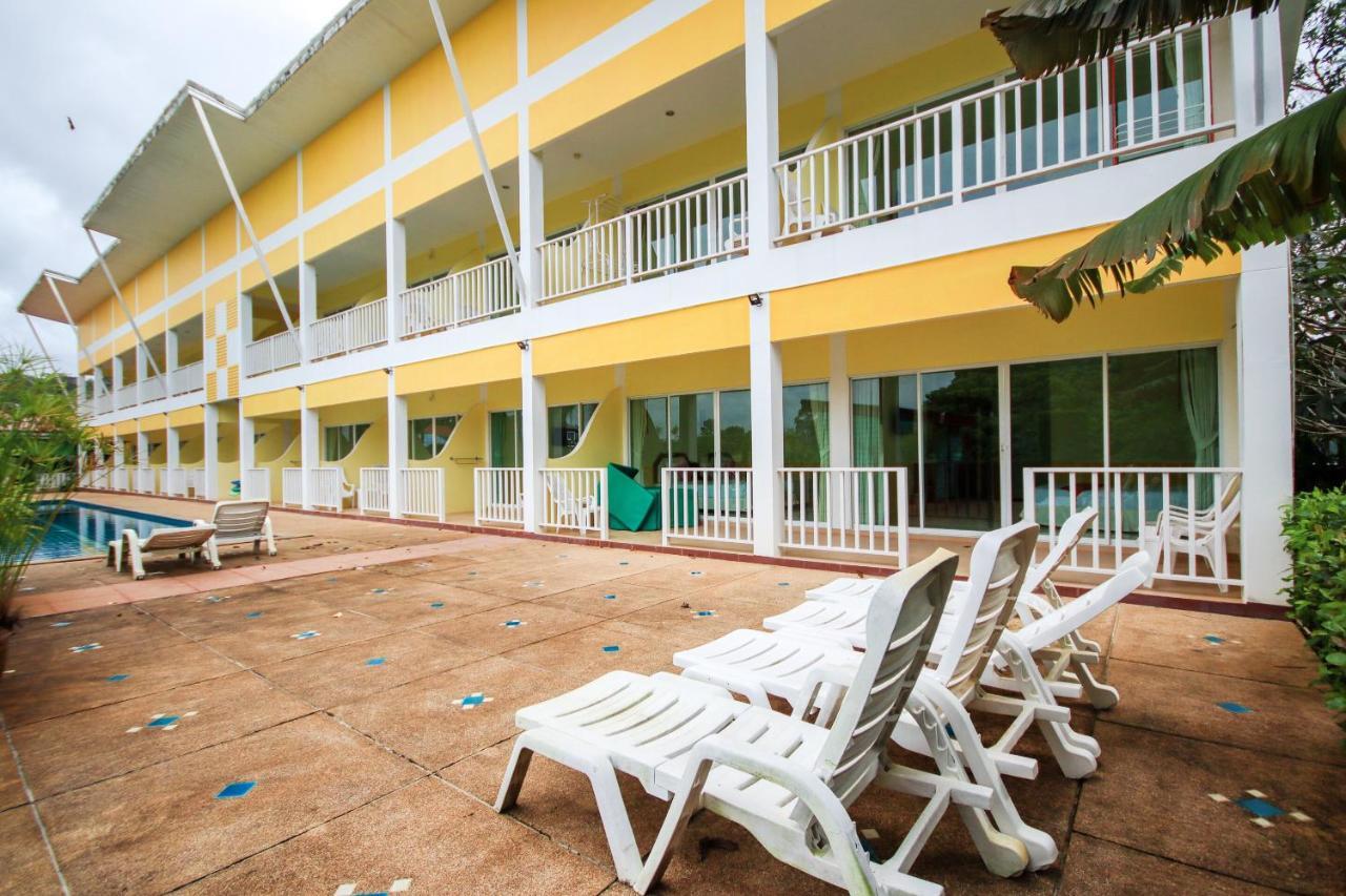 Oyo 75361 Phuket Airport Sonwa Resort Nai Yang Экстерьер фото