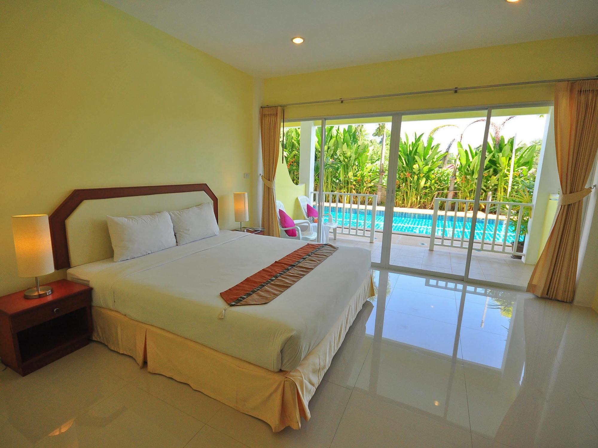 Oyo 75361 Phuket Airport Sonwa Resort Nai Yang Экстерьер фото